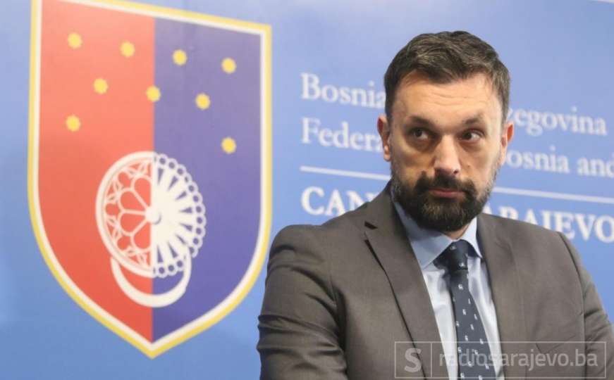 Elmedin Konaković zvanično podnio ostavku na mjesto premijera KS-a